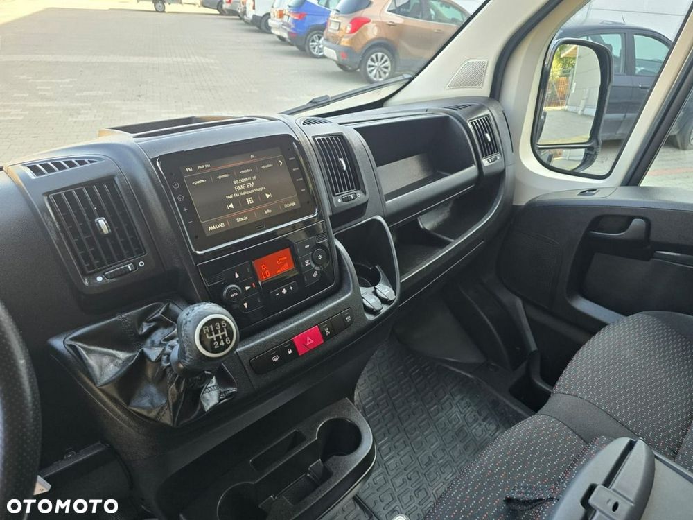 Peugeot Boxer - 25