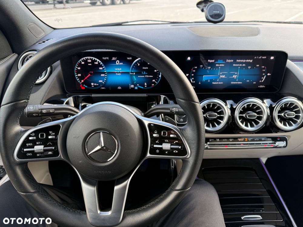 Mercedes-Benz GLA 220 d 4-Matic AMG Line - 7