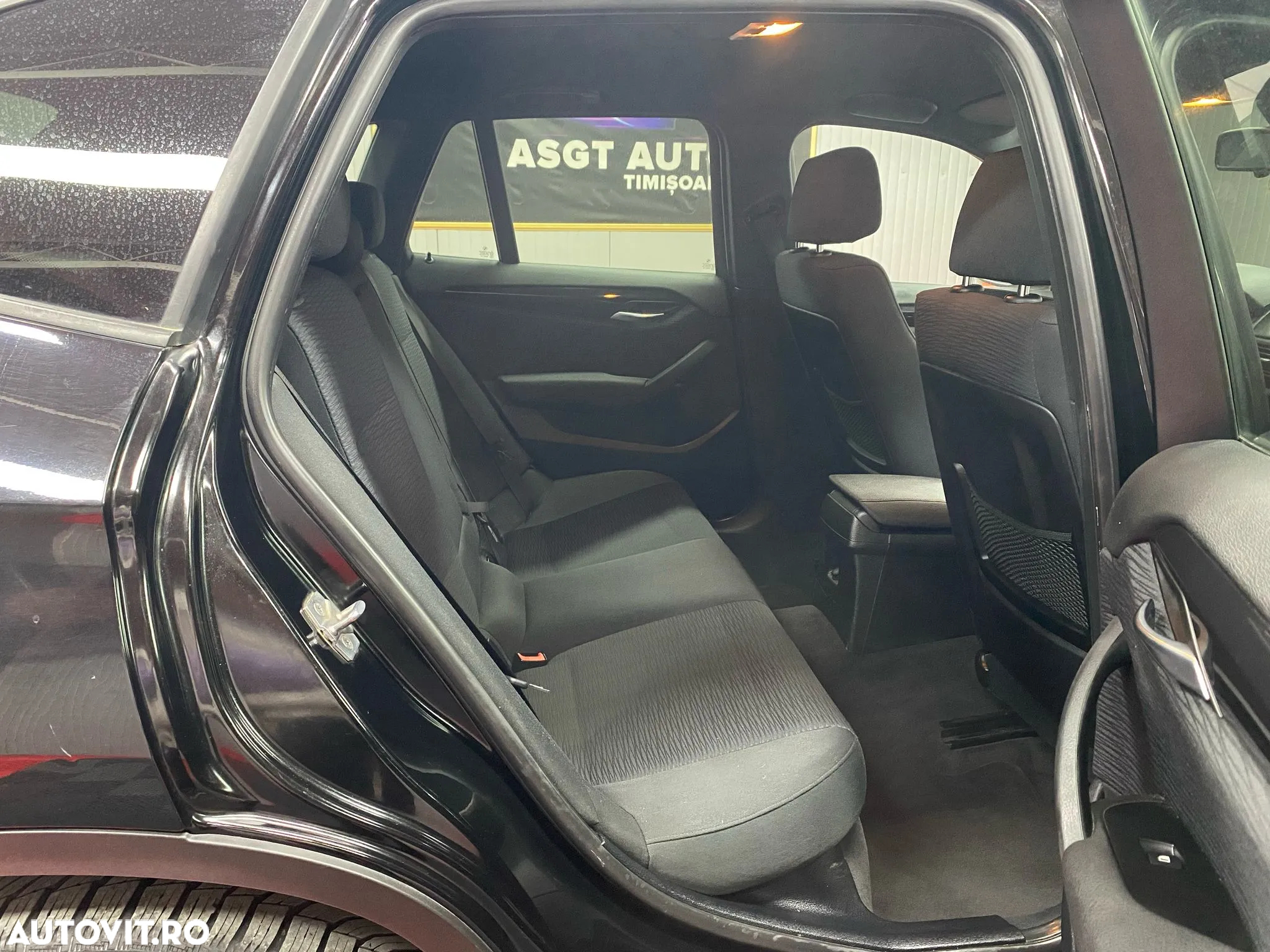 BMW X1 - 16