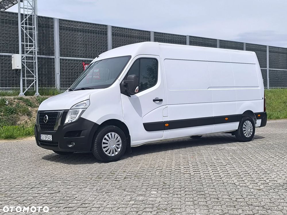 Nissan INTERSTAR - 11