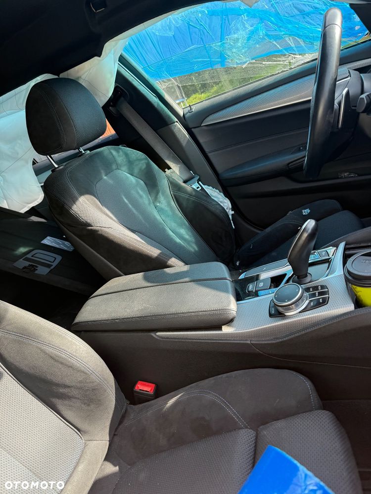 BMW Seria 5 530d Touring Sport Line - 8