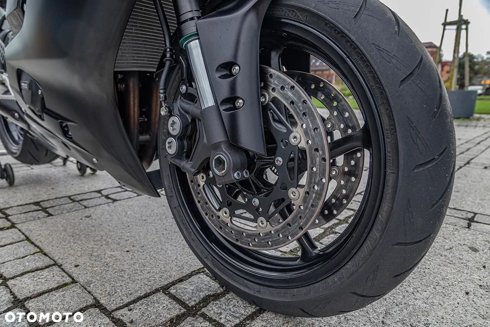 Yamaha R6 - 21