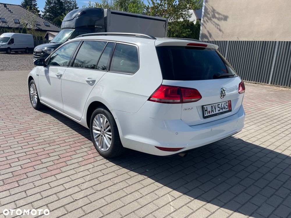 Volkswagen Golf 1.6 TDI BlueMotion Technology Cup - 5