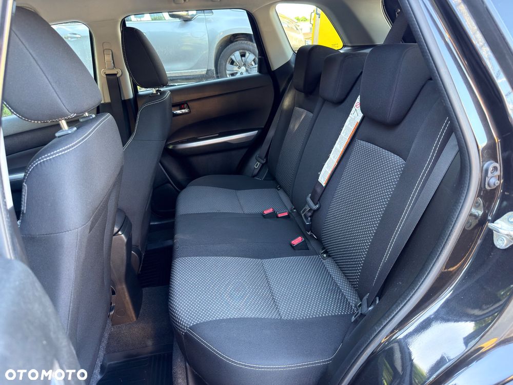 Suzuki Vitara 1.4 Boosterjet SHVS Premium 2WD - 24