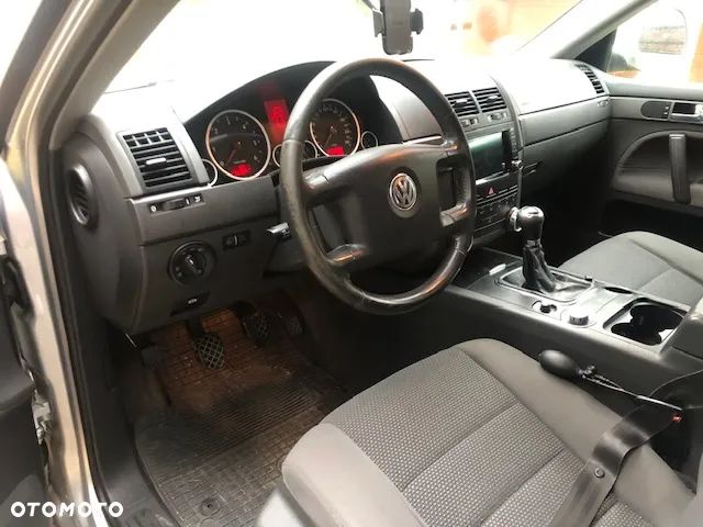 Volkswagen Touareg - 10