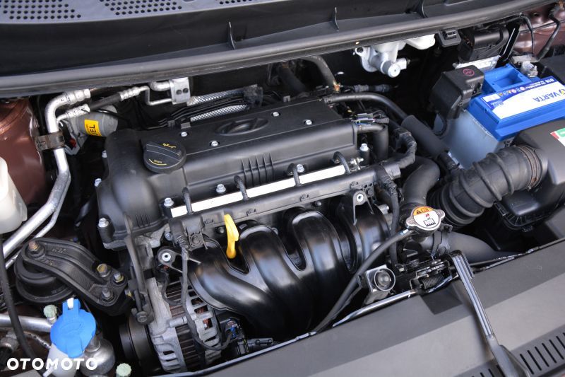 Hyundai ix20 1.4 Classic - 19