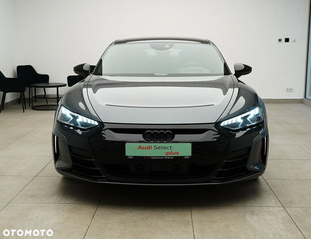 Audi e-tron GT - 7