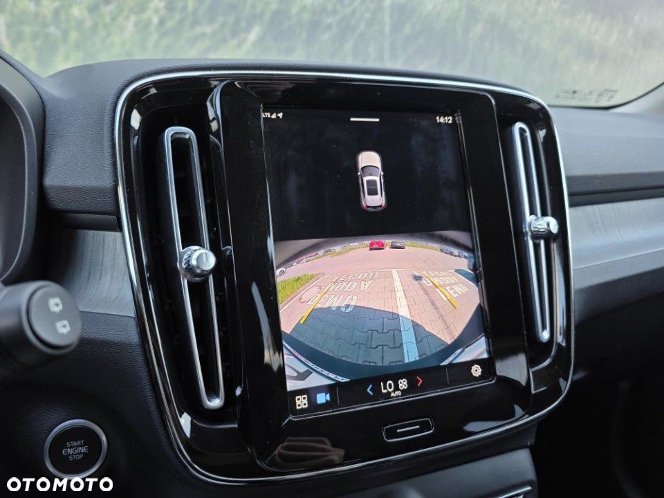 Volvo XC 40 - 34
