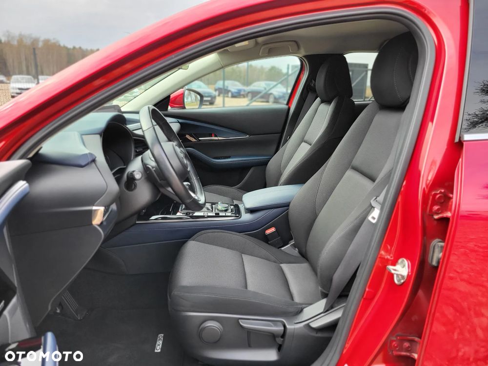 Mazda CX-30 2.0 mHEV Hikari 2WD - 18