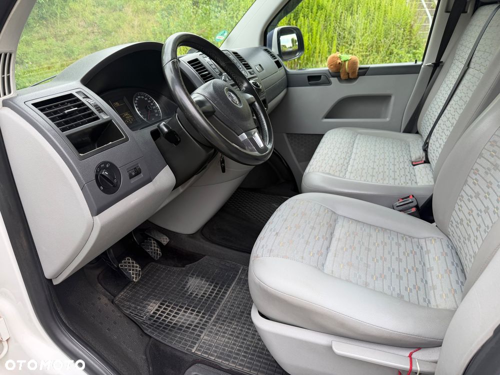 Volkswagen T5 Lift - 16