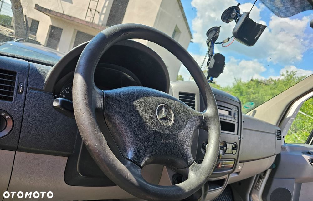 Mercedes-Benz SPRINTER - 9