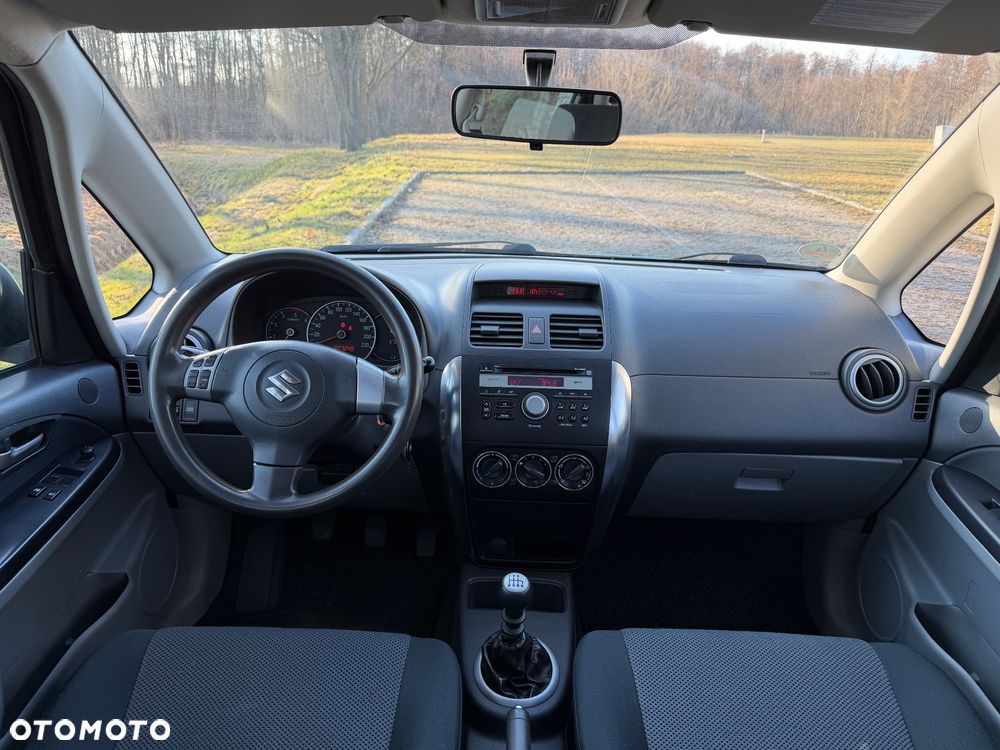 Suzuki SX4 1.9 DDiS DPF 4x4 Club - 7