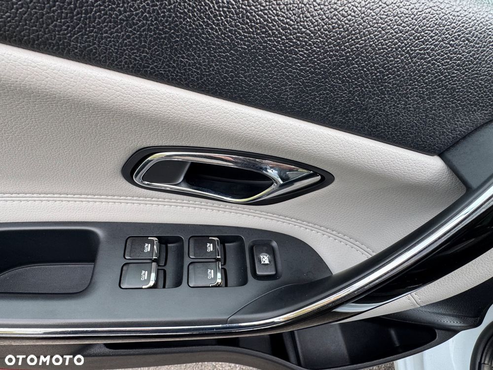 Kia Ceed 1.6 GDI Platinum Edition - 38