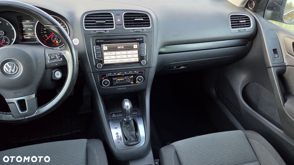 Volkswagen Golf - 18