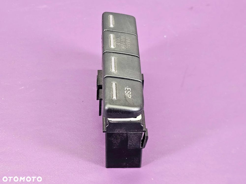 Panel Przycisk Włacznik Wyłącznik ESP Kontrolka Airbag Poduszek Zaślepka UK Angielskie Audi A4 B6 B7 - 4