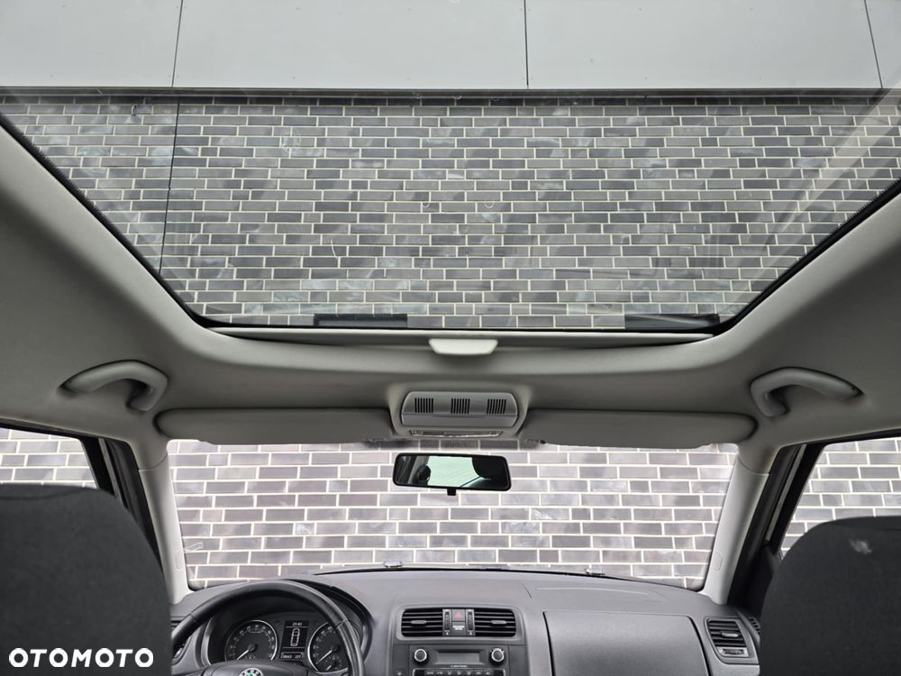 Skoda Roomster 1.6 TDI DPF Scout PLUS EDITION - 26