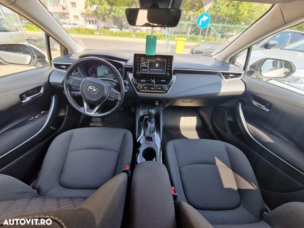 Toyota Corolla Sedan 1.8 HSD Dynamic - 8