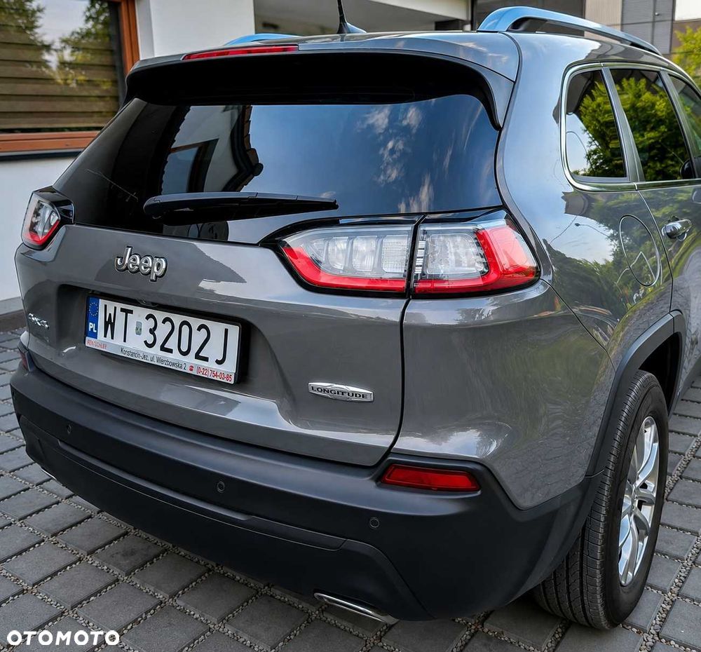 Jeep Cherokee - 3