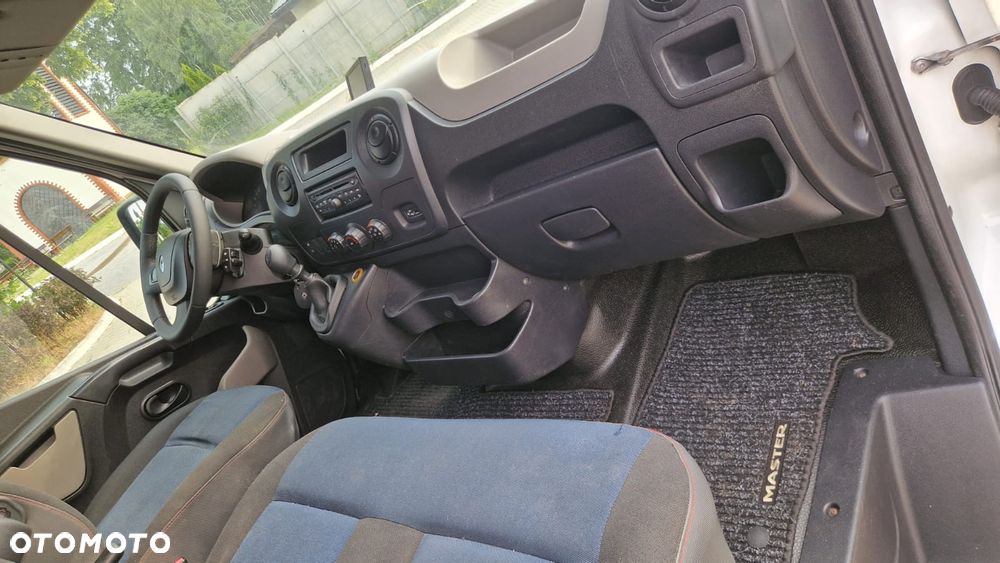 Renault MASTER L3H2 Klima Elektryka Tempomat Furgon 3os. Rury Hak Serwis - 13