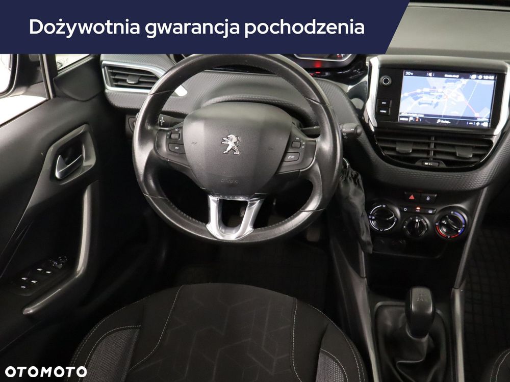 Peugeot 2008 - 9