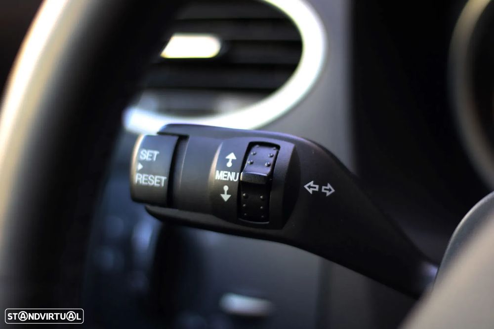 Ford Focus 2.5 T RS - 31