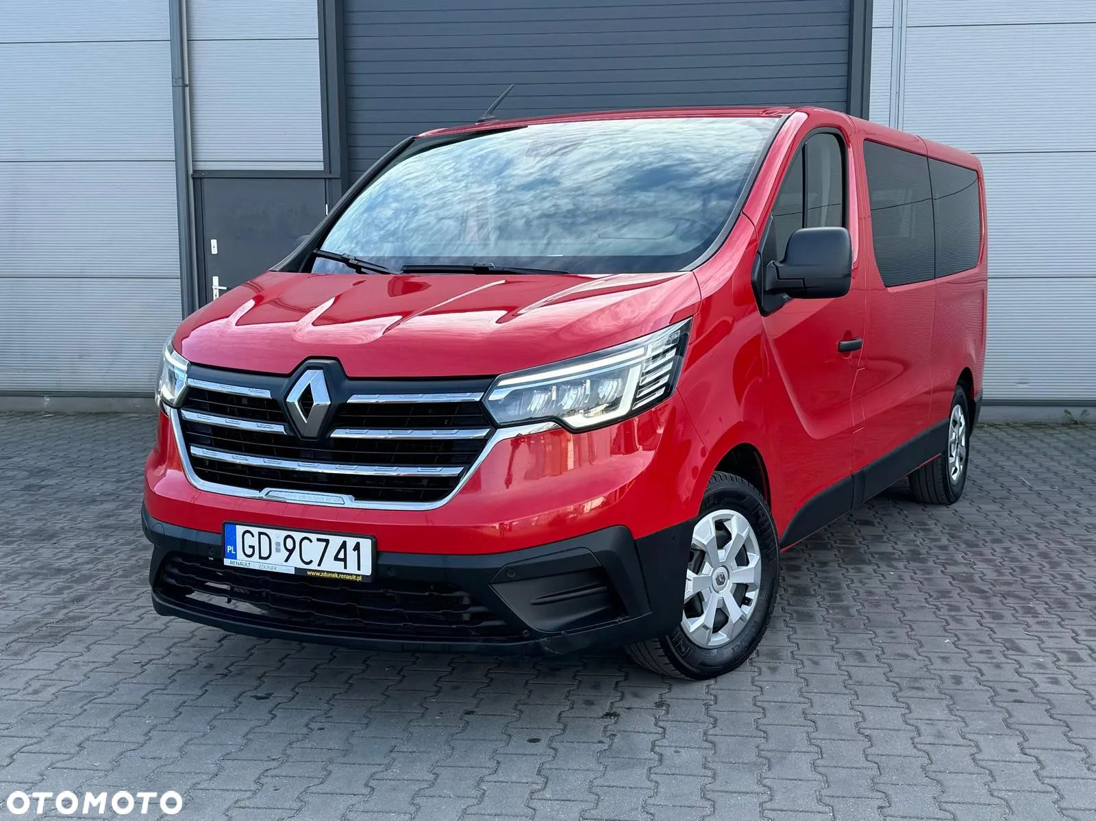 Renault Trafic SpaceClass 2.0 dCi EDC - 1