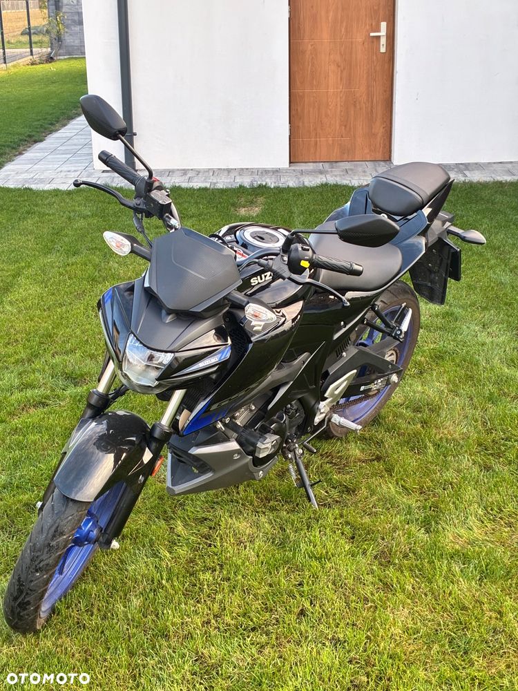 Suzuki GSX - 1