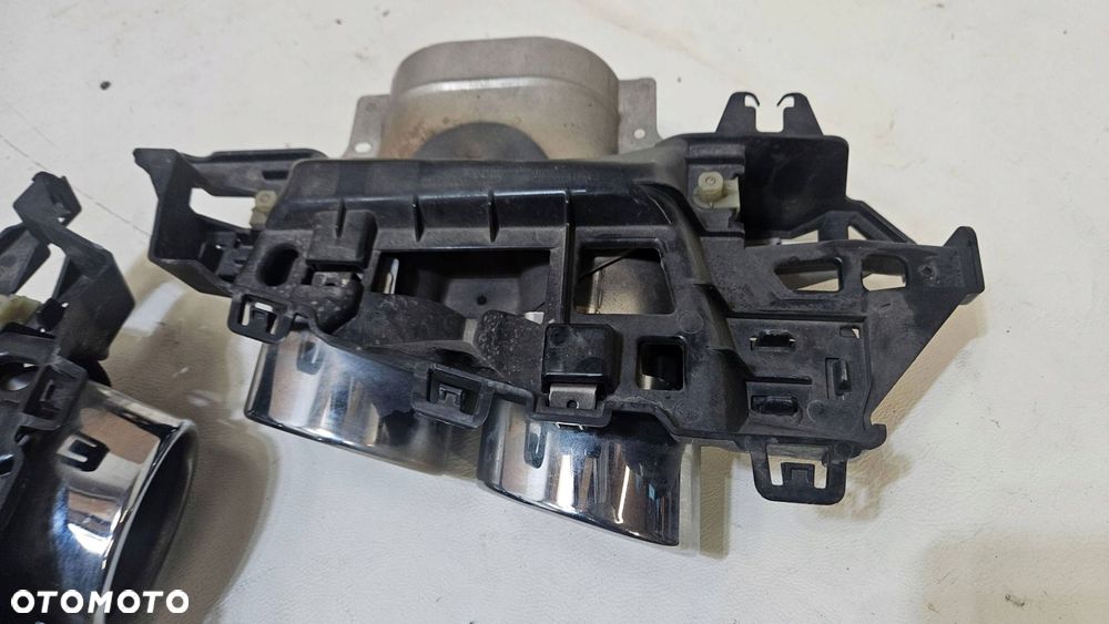 końcówki wydechu lewy prawy mercedes w206 a206 amg a2064900502 a2064900602 - 2