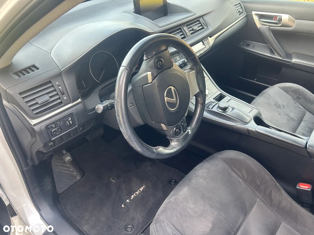 Lexus CT 200h Business - 10