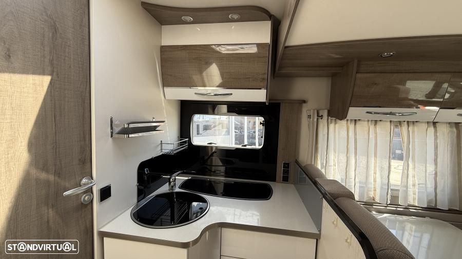 Bavaria T 746 Style c.central e basculante - 15