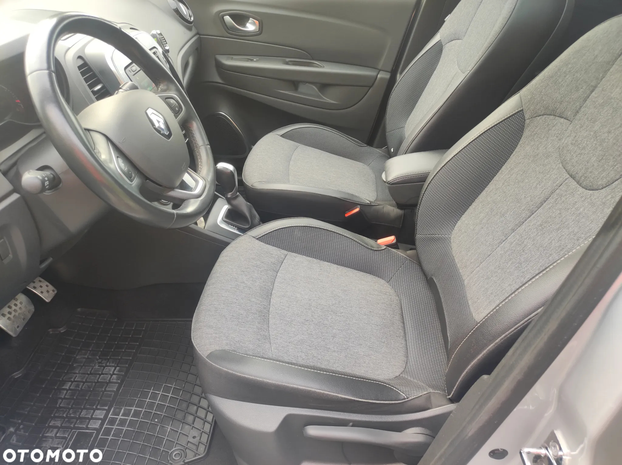 Renault Captur 1.3 Energy TCe S-Edition EDC - 13