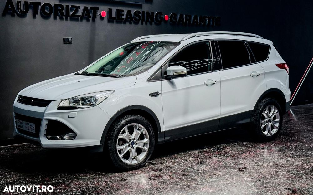 Ford Kuga 2.0 TDCi 4x4 Aut. Titanium - 12