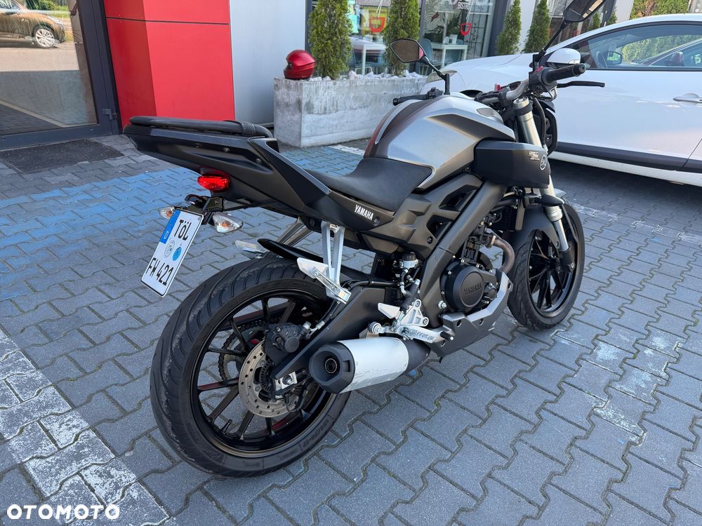 Yamaha MT - 3