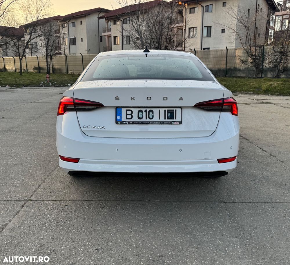 Skoda Octavia - 8