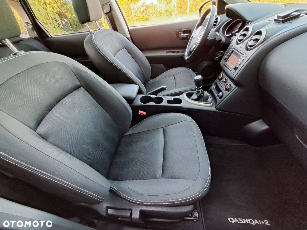 Nissan Qashqai+2 2.0 Acenta - 23