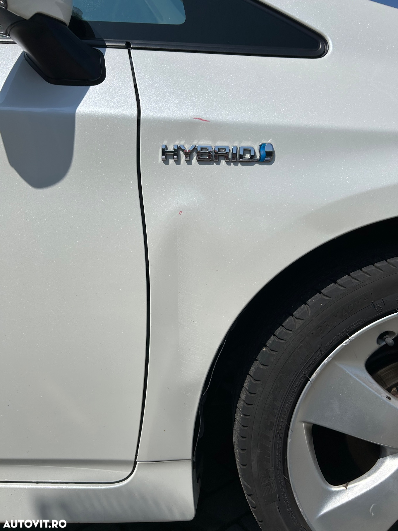 Toyota Prius (Hybrid) Sol - 18
