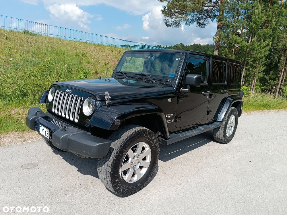 Jeep Wrangler 3.6 Unlim Sahara - 30