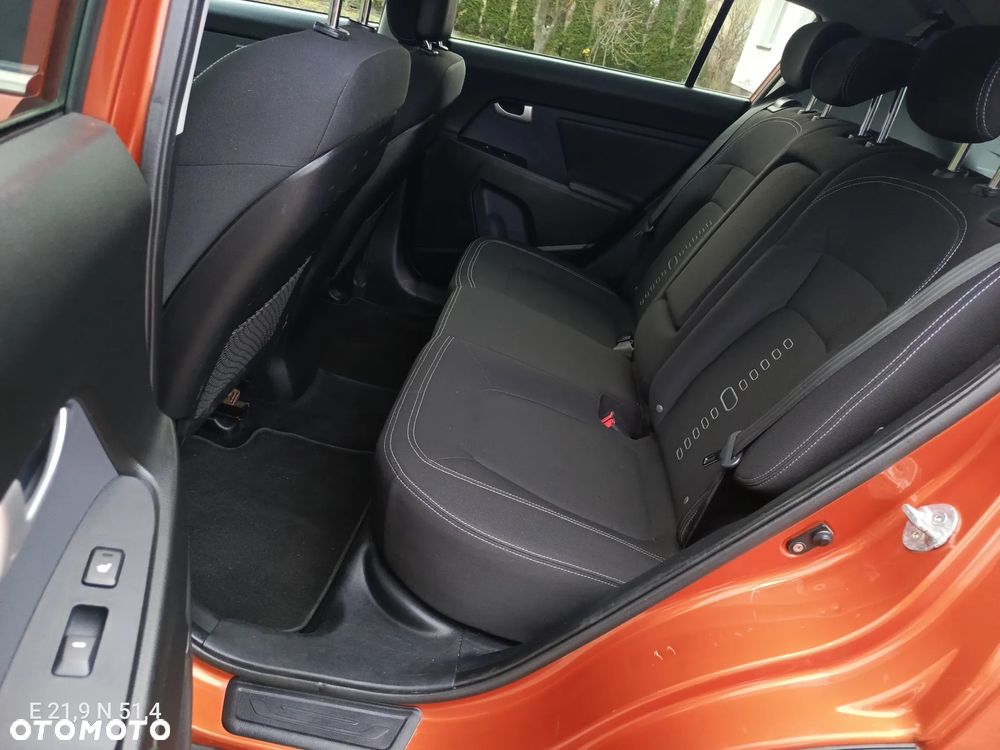 Kia Sportage 1.7 CRDI 2WD Vision - 16