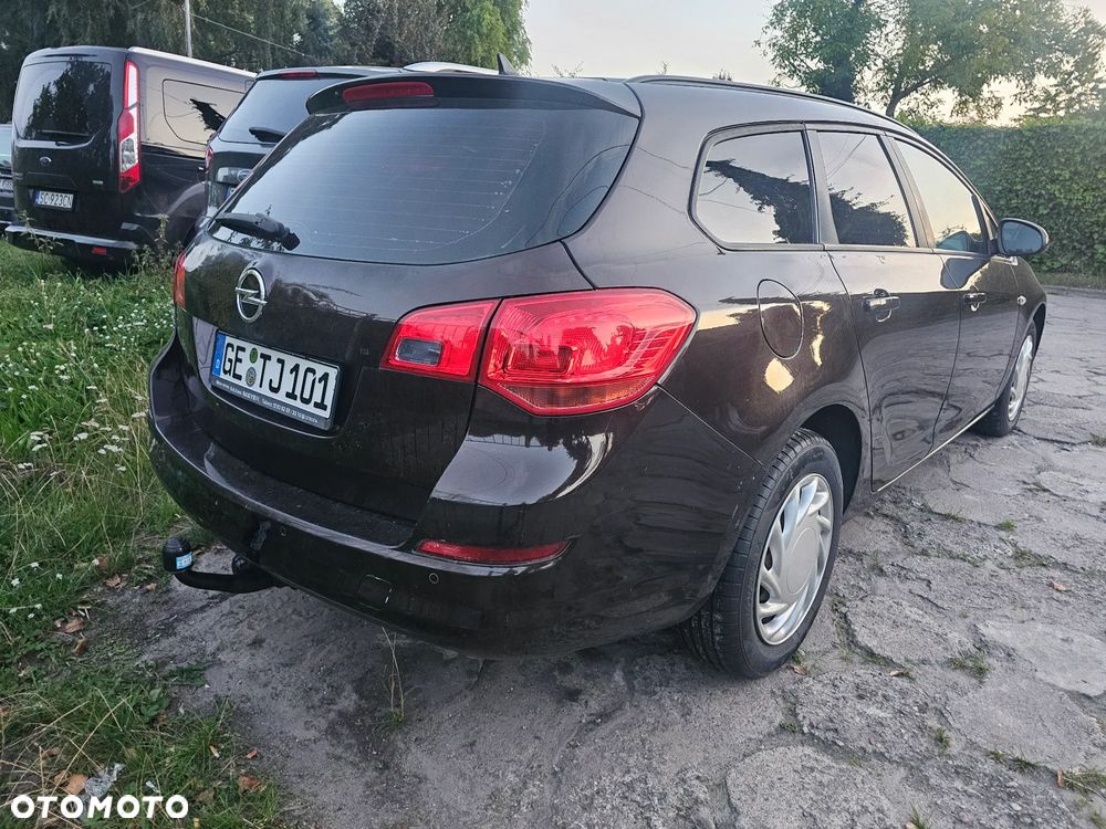 Opel Astra 1.7 CDTI DPF Edition - 8