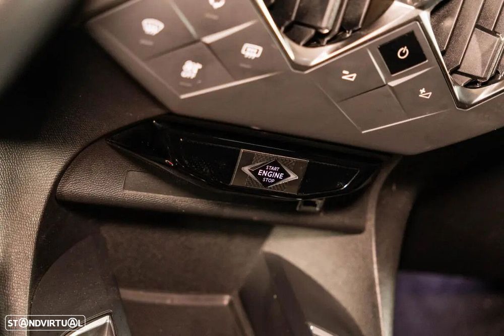 DS DS3 Crossback - 32