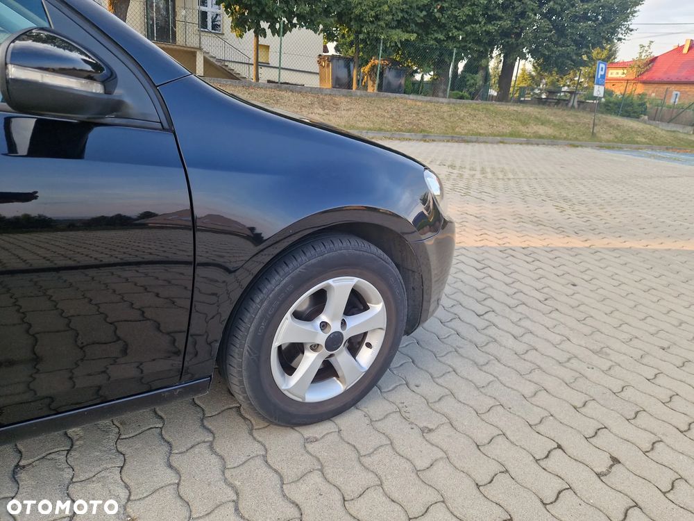 Volkswagen Golf 1.6 Comfortline - 7