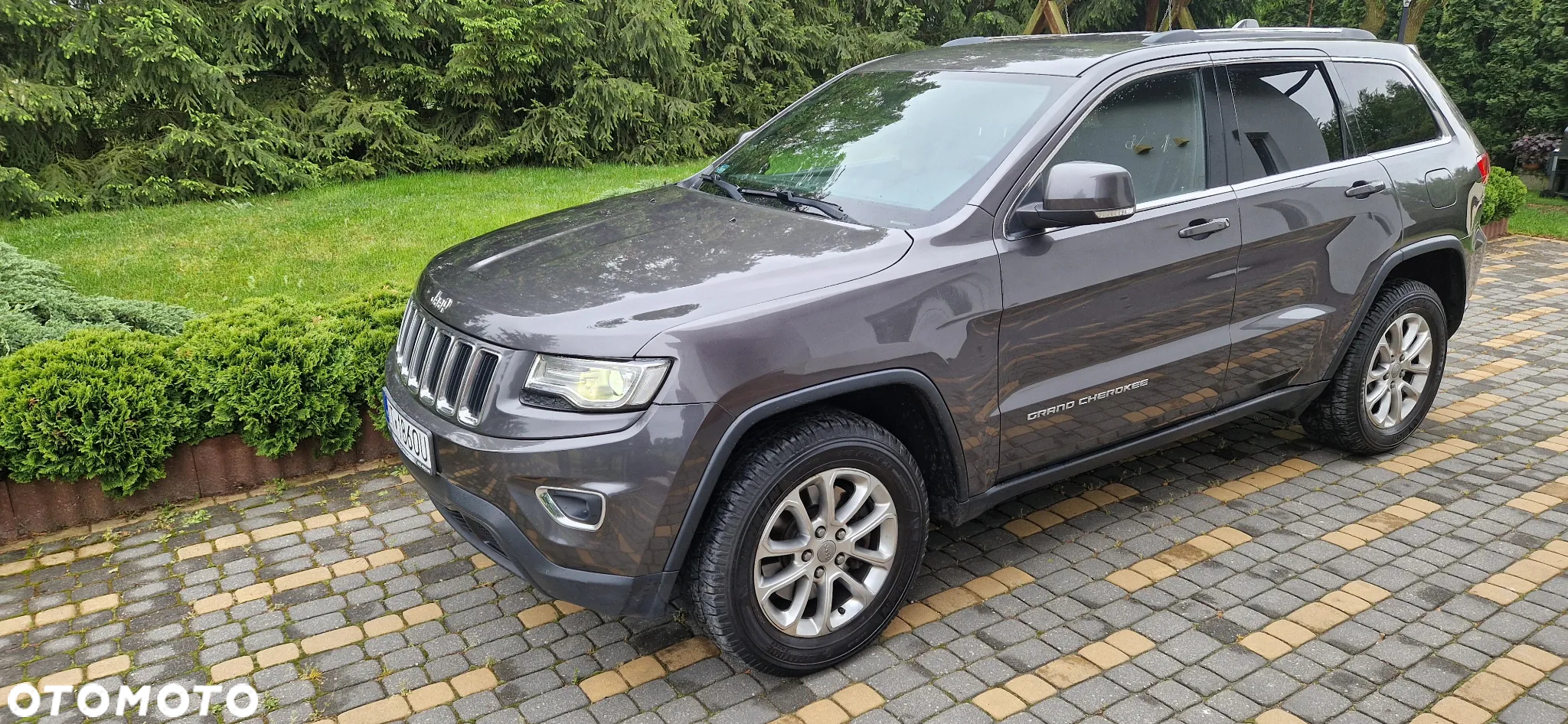Jeep Grand Cherokee 3.0 CRD Laredo - 2