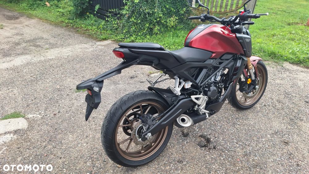 Honda CB - 3