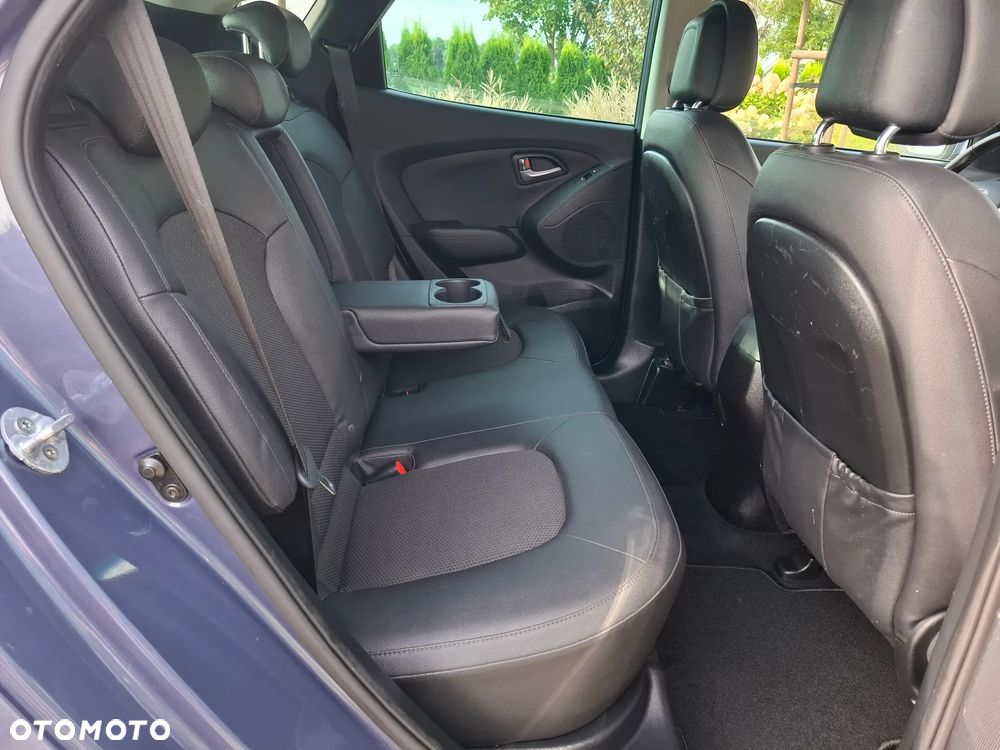 Hyundai ix35 1.7 CRDi 2WD blue Style - 37