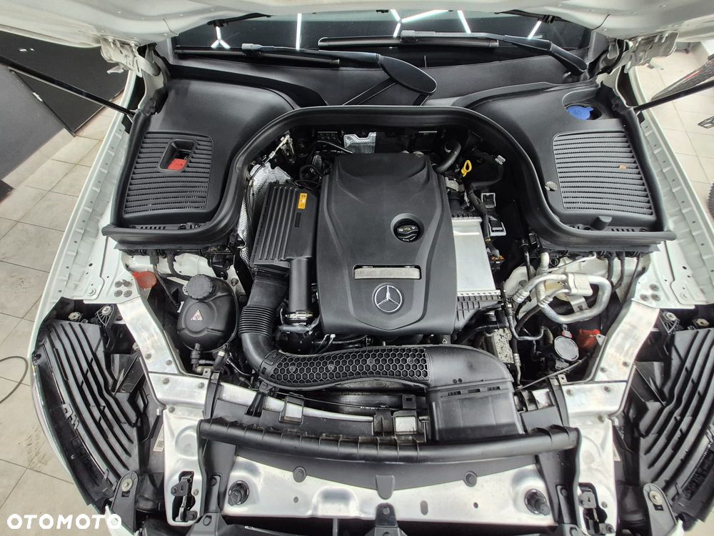 Mercedes-Benz GLC - 10