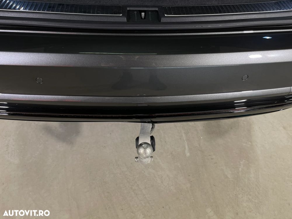 Volkswagen Touareg V6 TDI 4MOTION R-Line - 36