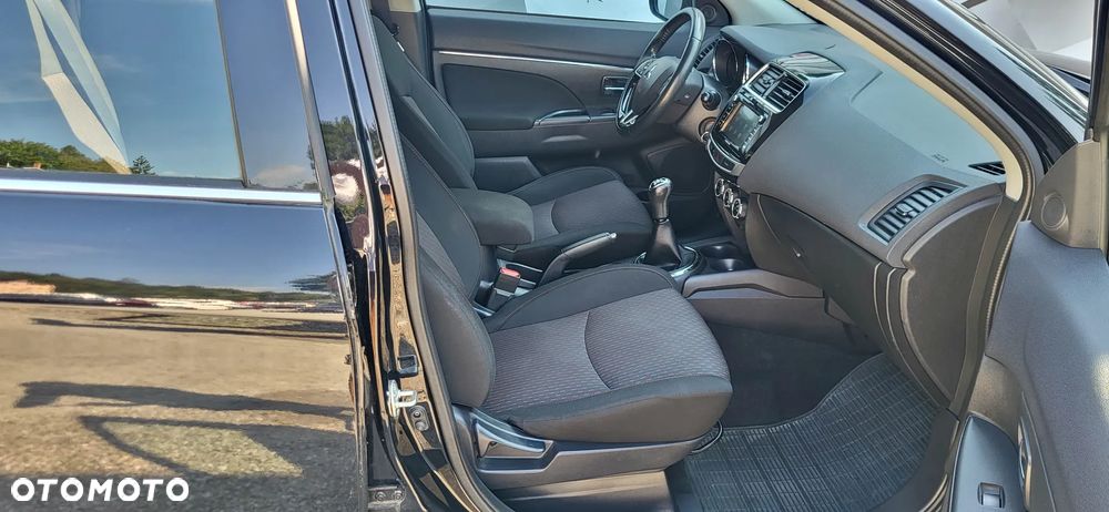 Mitsubishi ASX 1.6 Intense Plus Navi - 17