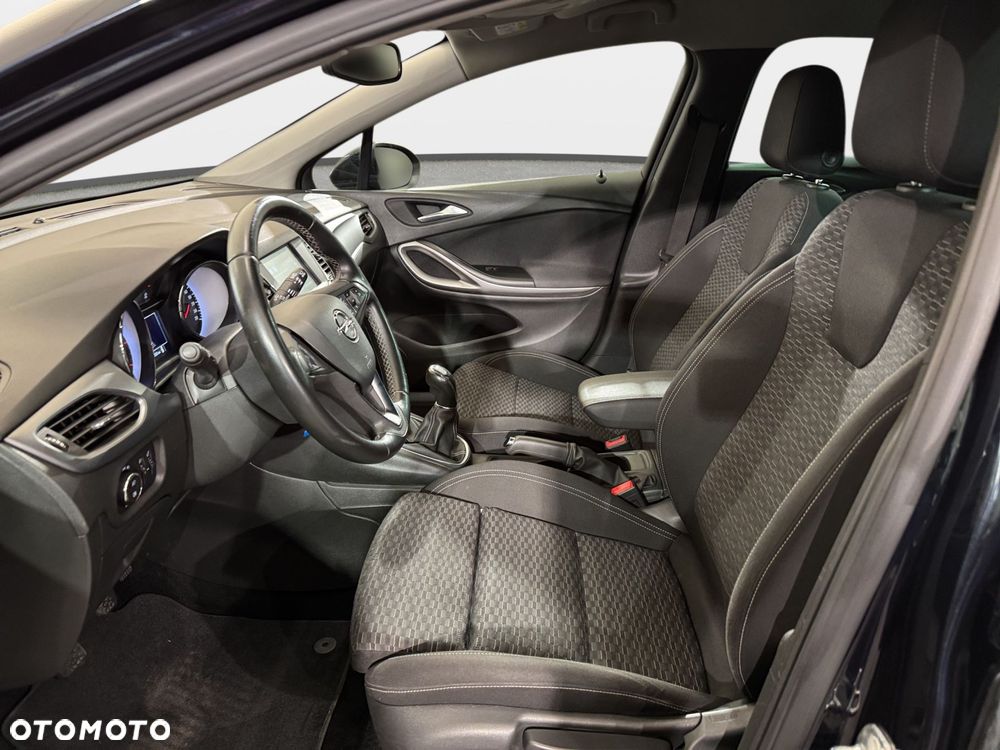 Opel Astra - 24
