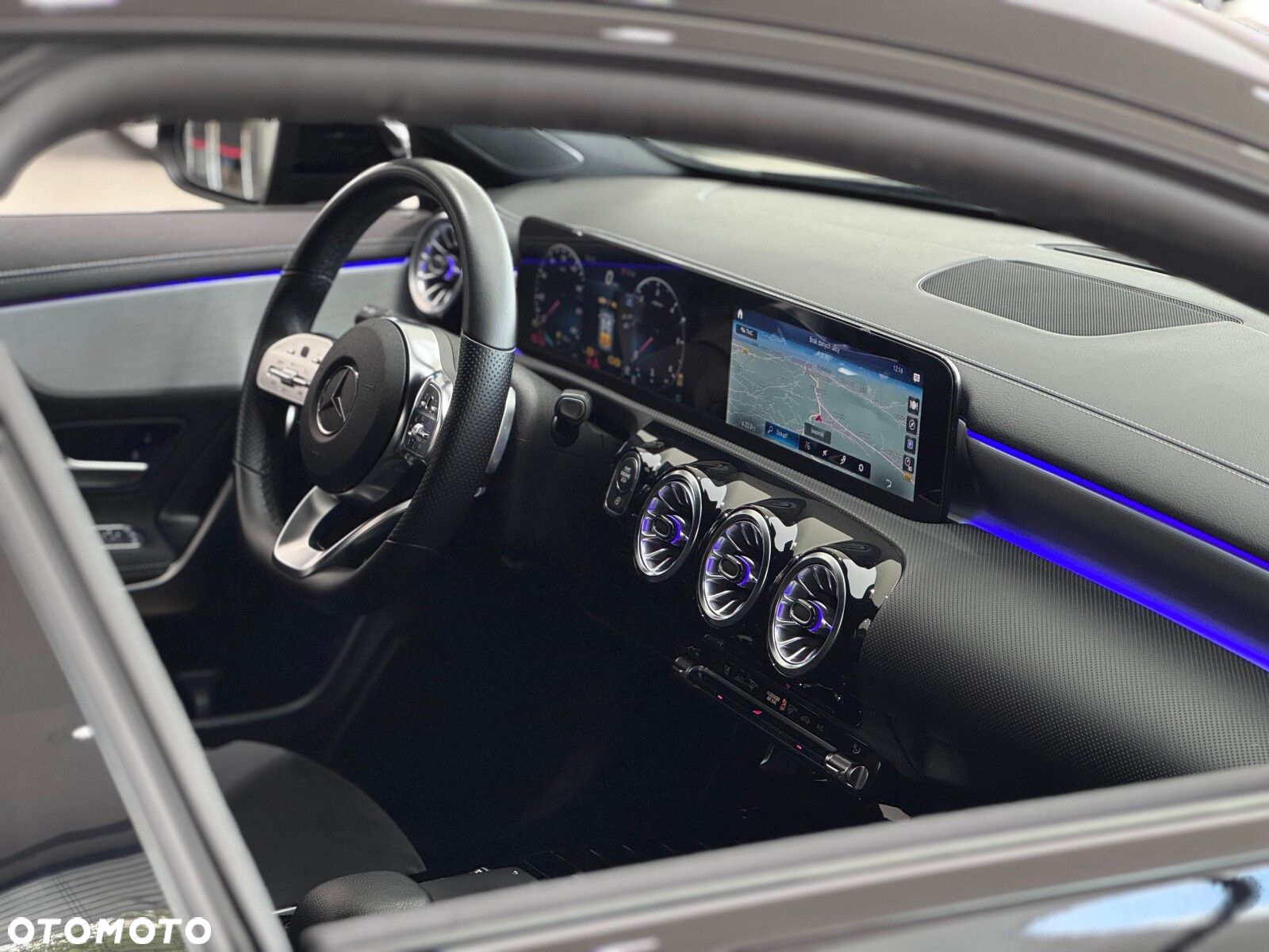 Mercedes-Benz CLA 200 d Edition 1 8G-DCT - 38