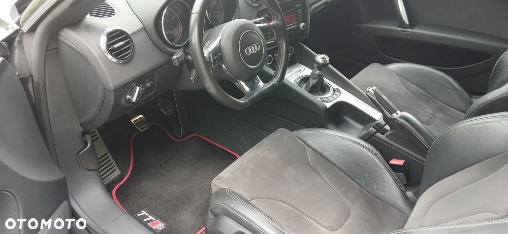 Audi TT S Coupé 2.0 TFSI Quattro - 27